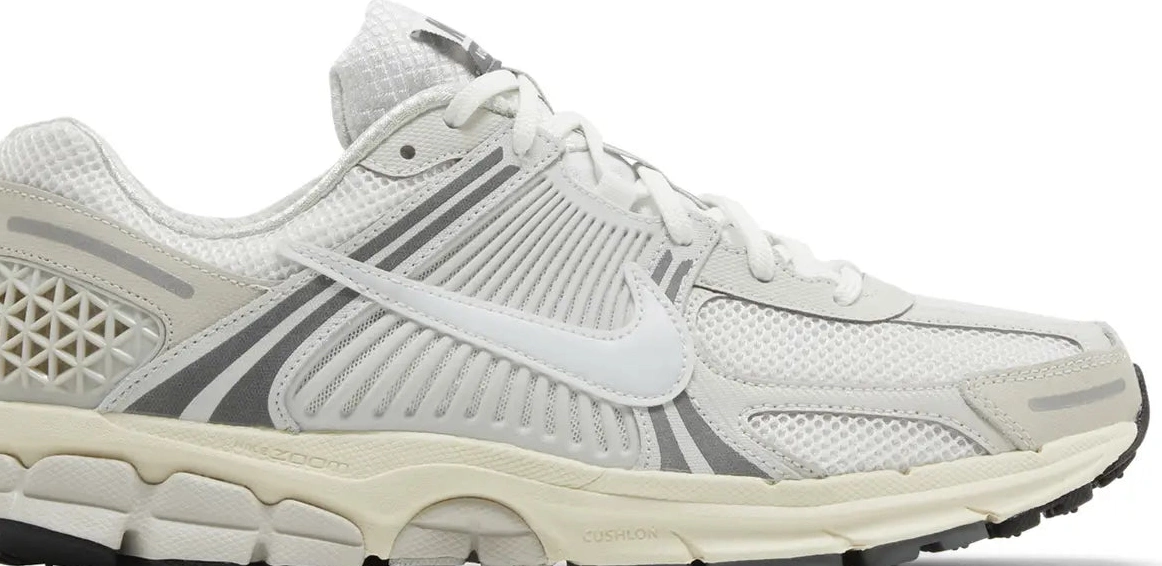 5 Platinum Tint Nike Zoom Vomero 0725